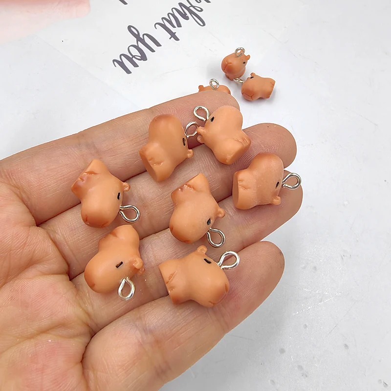 Resin Art Hanging - 10 шт. милых маленьких подвесок-капибар для